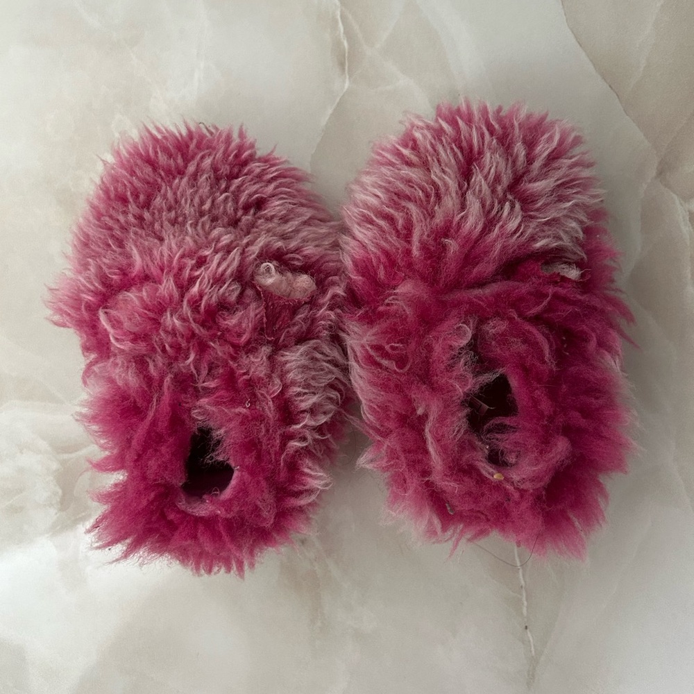 UGG Fluffy Pink Baby Slippers